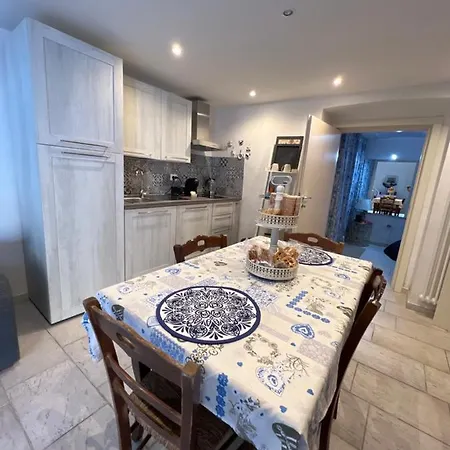 Holiday home Handy Margherita *